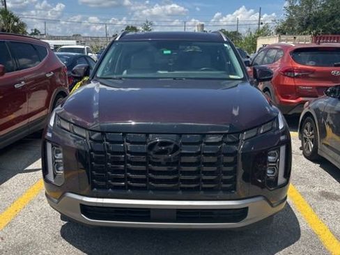 Used 2023 Hyundai Palisade SEL w/ Premium Package FWD image 1