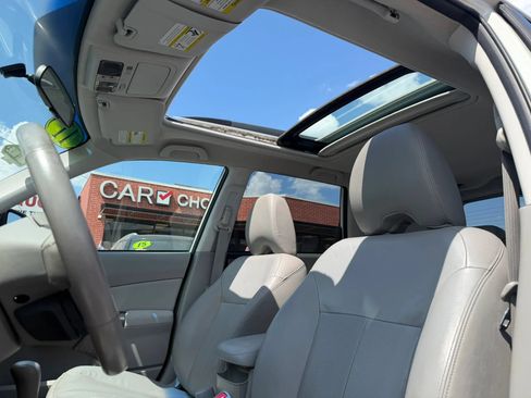 Used 2011 Subaru Forester 2.5X Limited AWD/4WD image 9