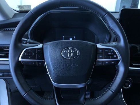 Certified 2025 Toyota Grand Highlander AWD image 26