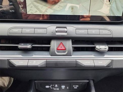 New 2025 Kia K4 GT-Line Turbo image 21