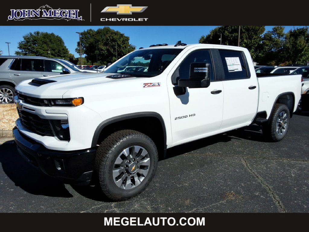 New 2026 Chevrolet Silverado 2500 Custom w/ Custom Value Package AWD/4WD image 1