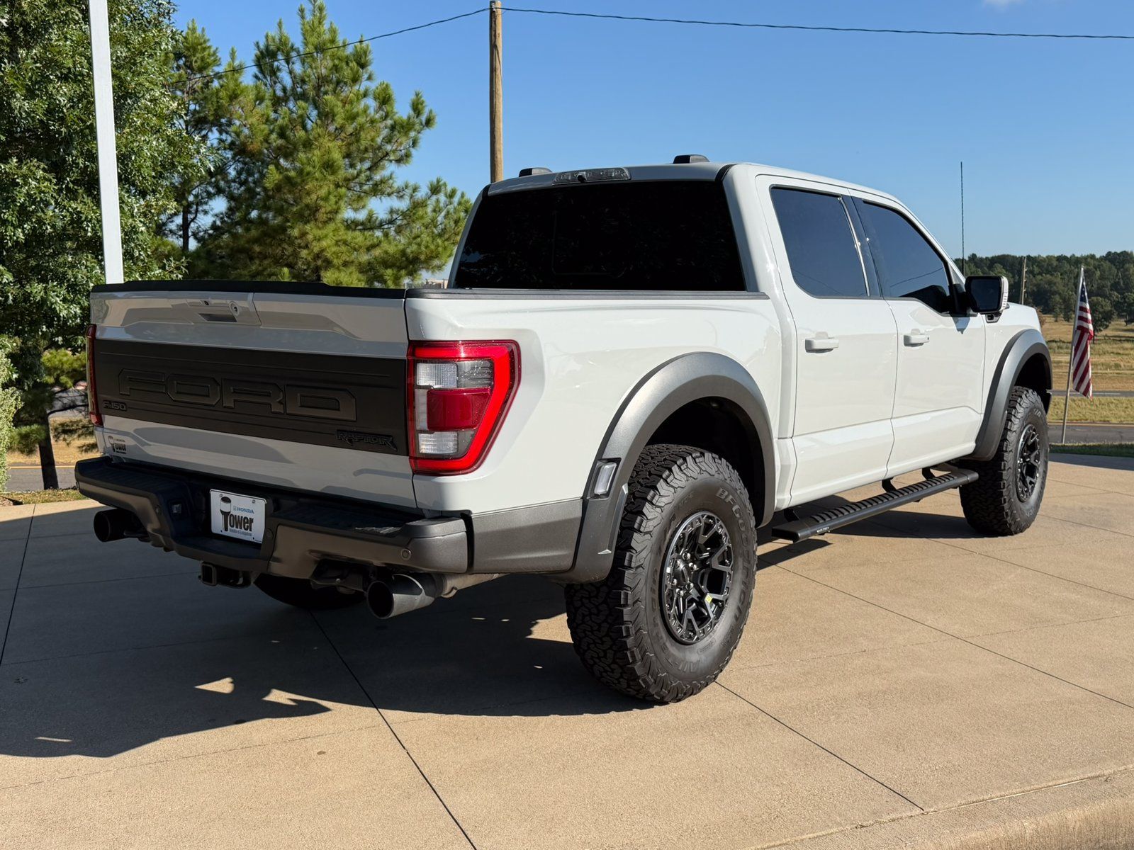 Used 2023 Ford F150 Raptor AWD/4WD image 6