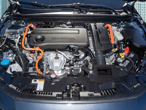 Certified 2025 Honda Accord Touring image 35