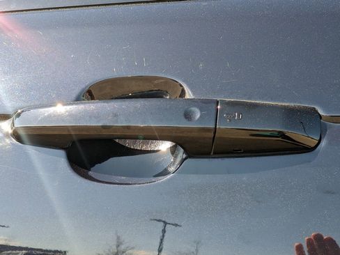 Used 2019 Land Rover Range Rover Long Wheelbase Supercharged image 26