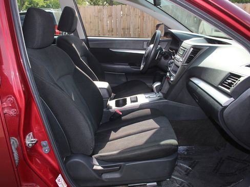 Used 2014 Subaru Outback 2.5i w/ Alloy Wheel Package image 32