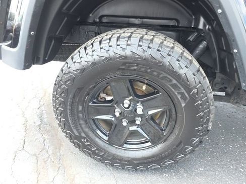 Used 2021 Jeep Gladiator Sport AWD/4WD image 47