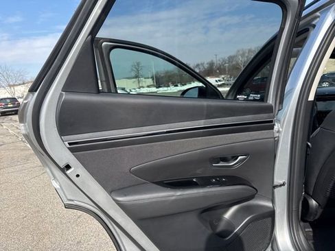Used 2024 Hyundai Tucson Limited image 37