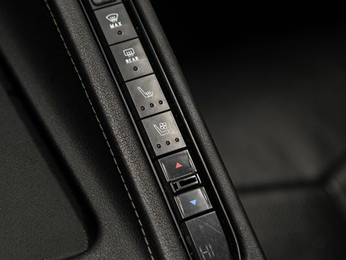 Used 2021 Chevrolet Corvette Stingray Preferred Conv w/ Z51 Performance Package image 56