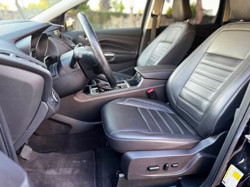 Used 2019 Ford Escape SEL FWD image 27