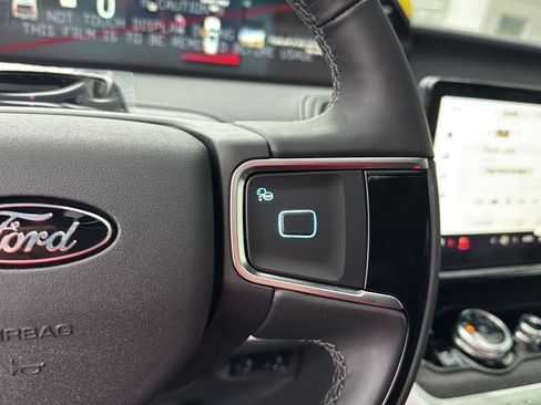 New 2025 Ford Expedition Max Platinum w/ Stealth Performance Package image 28