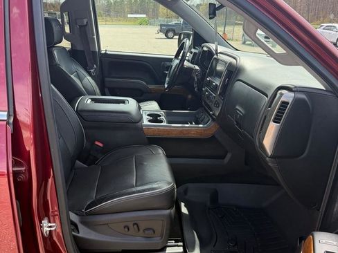 Used 2017 Chevrolet Silverado 1500 High Country AWD/4WD image 15
