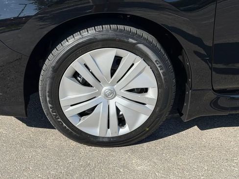 Certified 2025 Nissan Leaf S FWD image 28