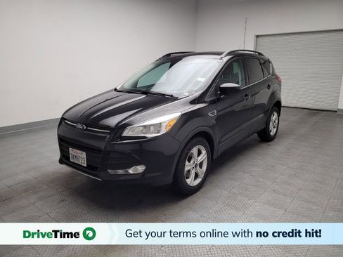 Used 2015 Ford Escape SE w/ Equipment Group 201A image 1
