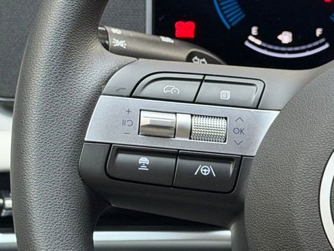 New 2026 Hyundai Tucson SEL image 18