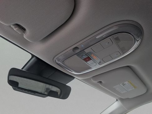 New 2025 Hyundai Ioniq 5 SEL image 33