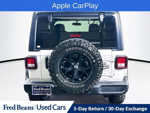 Used 2021 Jeep Wrangler Sport AWD/4WD image 7