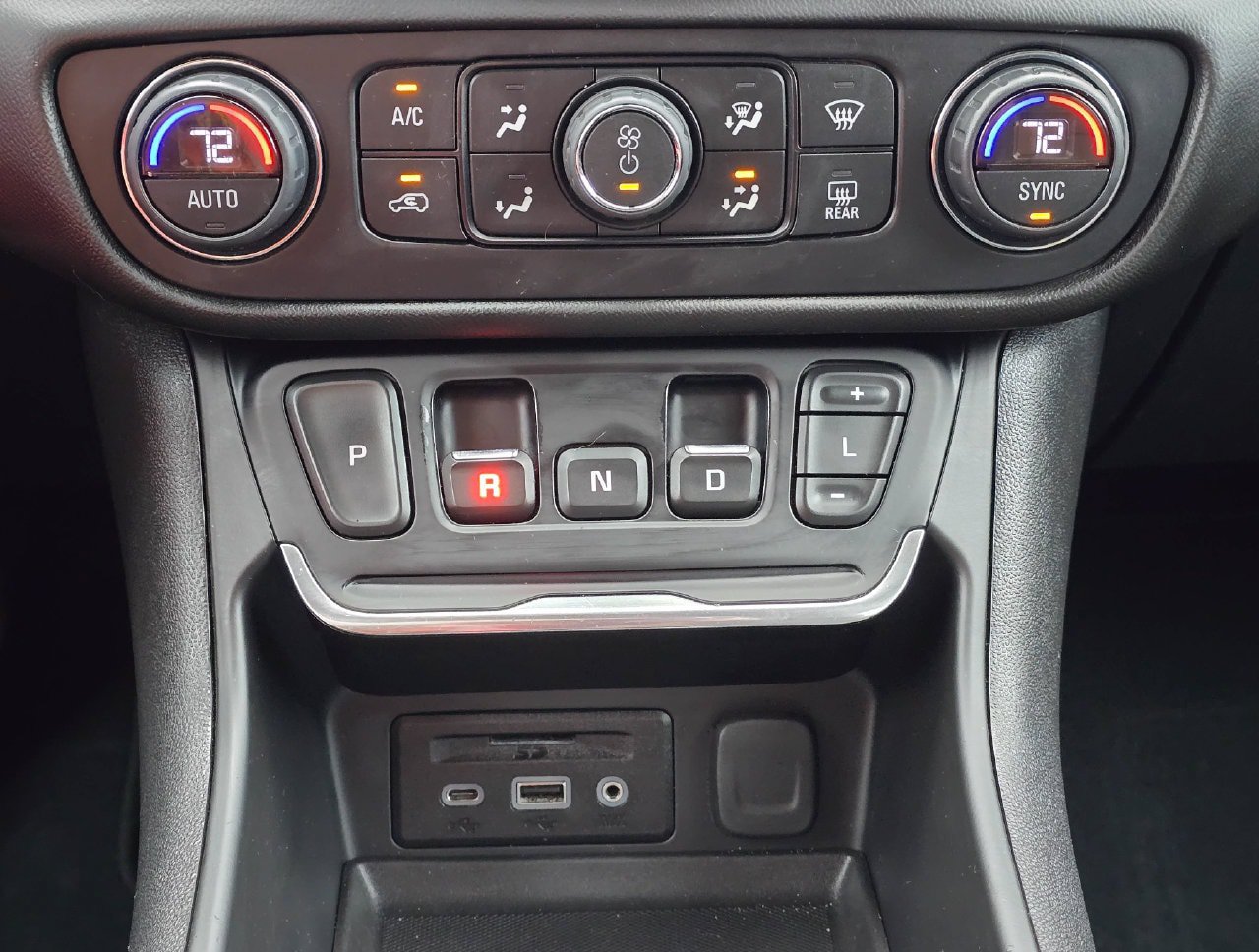 Used 2019 GMC Terrain SLT AWD/4WD image 14