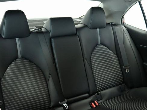 Used 2024 Toyota Camry SE w/ Cold Weather Package image 22