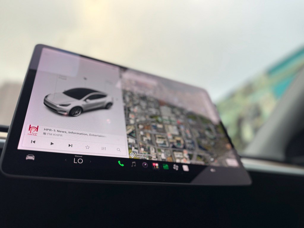 Used 2021 Tesla Model Y Long Range AWD/4WD image 16