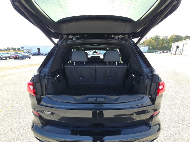 Used 2021 BMW X7 M50i AWD/4WD image 14