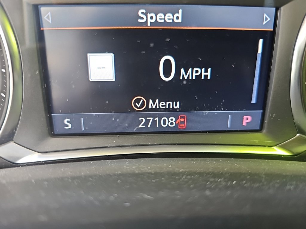 Used 2023 GMC Terrain SLE w/ GMC Pro Grade Package AWD/4WD image 18