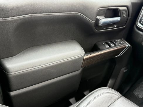 Used 2020 Chevrolet Silverado 1500 LT Trail Boss AWD/4WD image 35