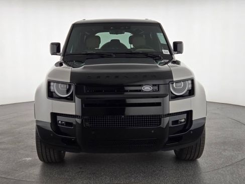 New 2026 Land Rover Defender 110 X image 8