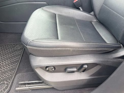 Used 2022 Volkswagen Atlas SE FWD image 22