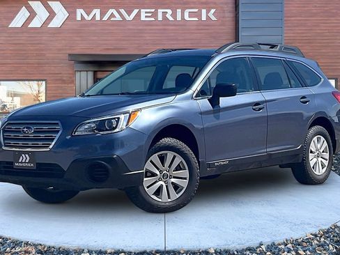 Used 2017 Subaru Outback 2.5i AWD/4WD image 3