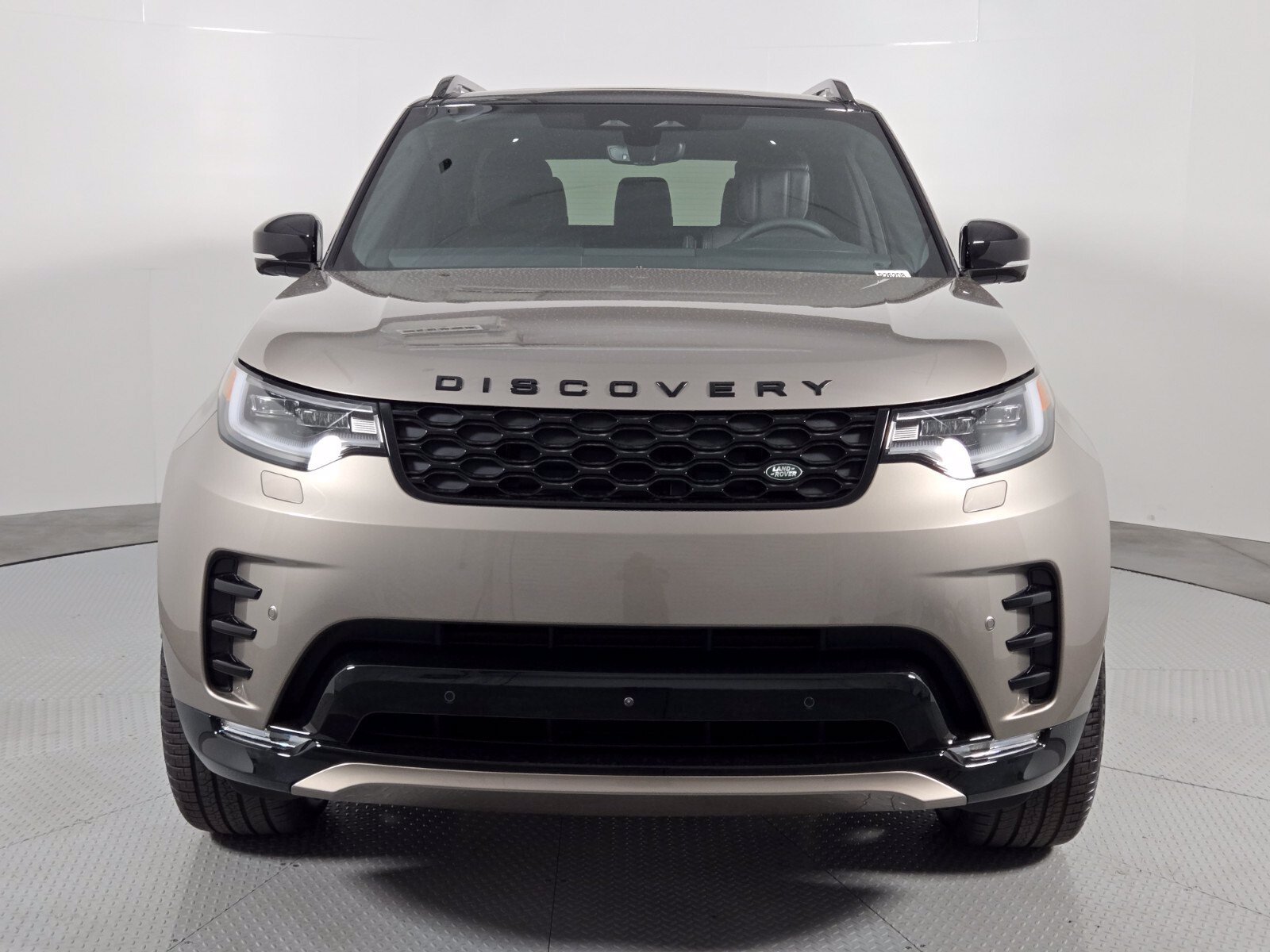 New 2026 Land Rover Discovery Dynamic SE AWD/4WD image 8