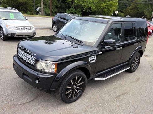 Used 2013 Land Rover LR4 HSE AWD/4WD image 2