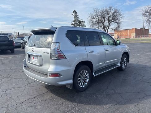 Used 2014 Lexus GX 460 Luxury image 6