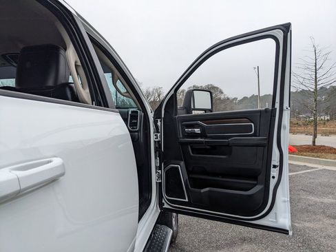 Used 2023 RAM 2500 Laramie image 64