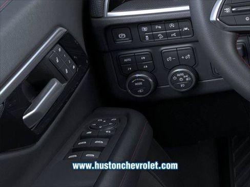 New 2026 Chevrolet Suburban RST w/ Comfort Package AWD/4WD image 22