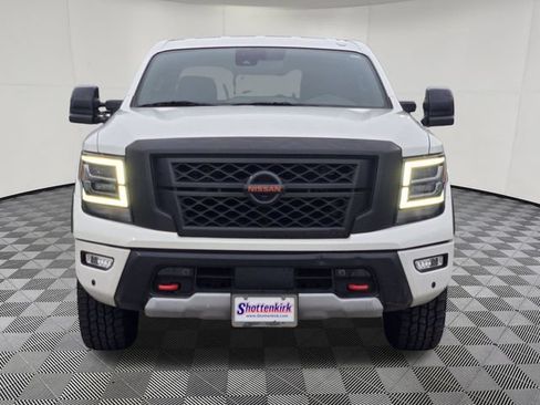 Used 2021 Nissan Titan PRO-4X w/ Pro-4x Convenience Package AWD/4WD image 2