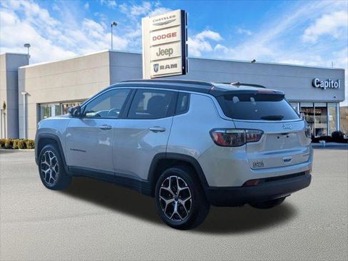 Certified 2025 Jeep Compass Limited AWD/4WD image 5
