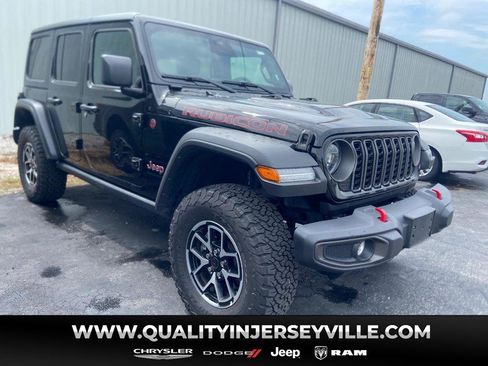 Used 2026 Jeep Wrangler Unlimited Rubicon AWD/4WD image 1