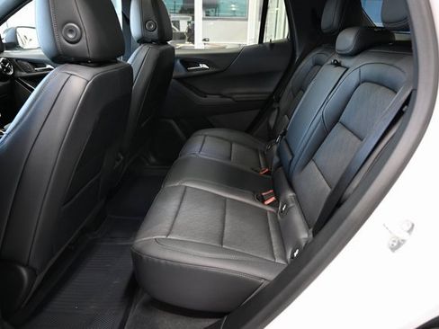 New 2026 Chevrolet Equinox LT w/ Convenience Package II image 11