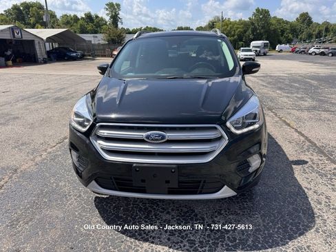 Used 2018 Ford Escape Titanium w/ Ford Safe & Smart Package AWD/4WD image 3