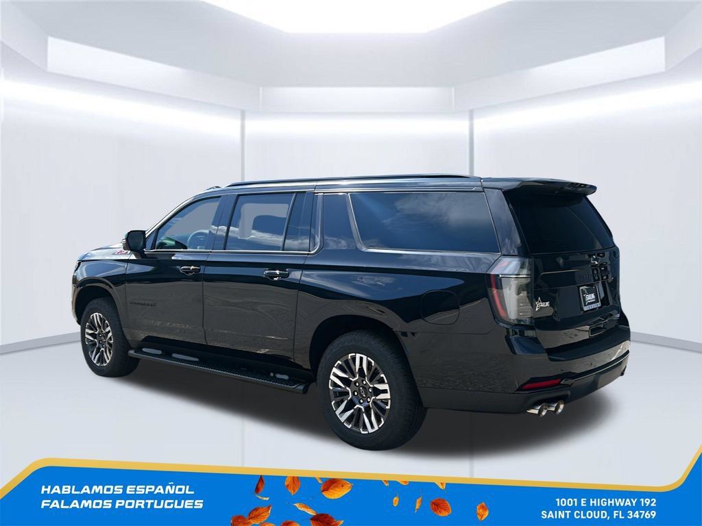 New 2026 Chevrolet Suburban Z71 w/ Z71 Off-Road Package AWD/4WD image 4