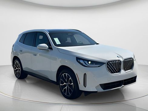 New 2026 BMW X3 xDrive30 image 3
