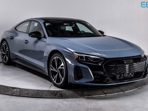 Used 2022 Audi e-tron GT Premium Plus w/ Performance Package image 1
