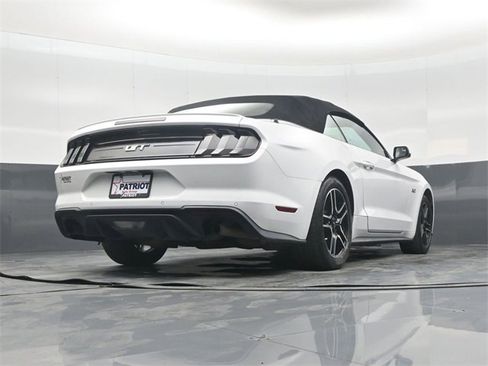 Used 2020 Ford Mustang GT Premium image 39