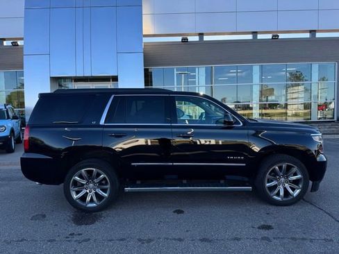 Used 2018 Chevrolet Tahoe LT w/ LT Signature Package AWD/4WD image 35
