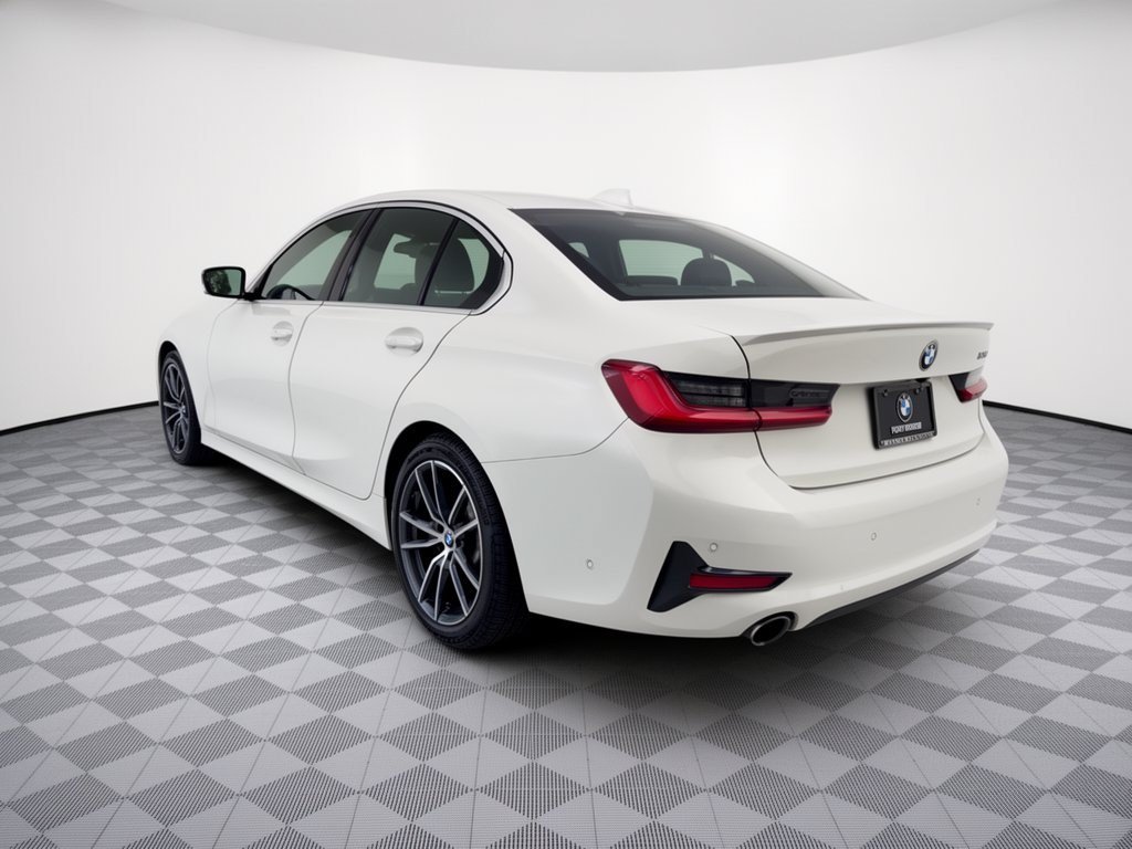 Used 2019 BMW 330i Sedan w/ Convenience Package RWD image 3