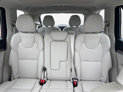Certified 2023 Volvo XC90 B6 Plus w/ Protection Package Premier image 12