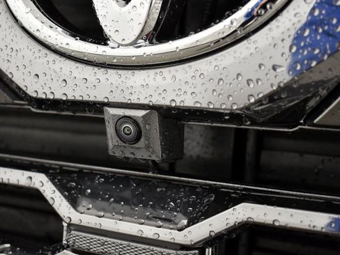 Certified 2025 Toyota Tundra Platinum image 5