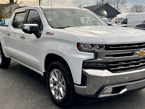Used 2019 Chevrolet Silverado 1500 LTZ w/ LTZ Premium Package image 4