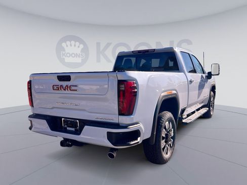 New 2026 GMC Sierra 2500 Denali w/ Denali Reserve Package image 7