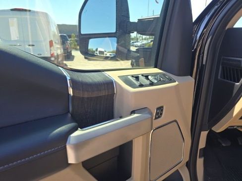 Used 2020 Ford F450 Lariat w/ Lariat Ultimate Package image 12